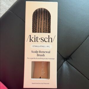 Kitsch Scalp Renewal Brush - Tan